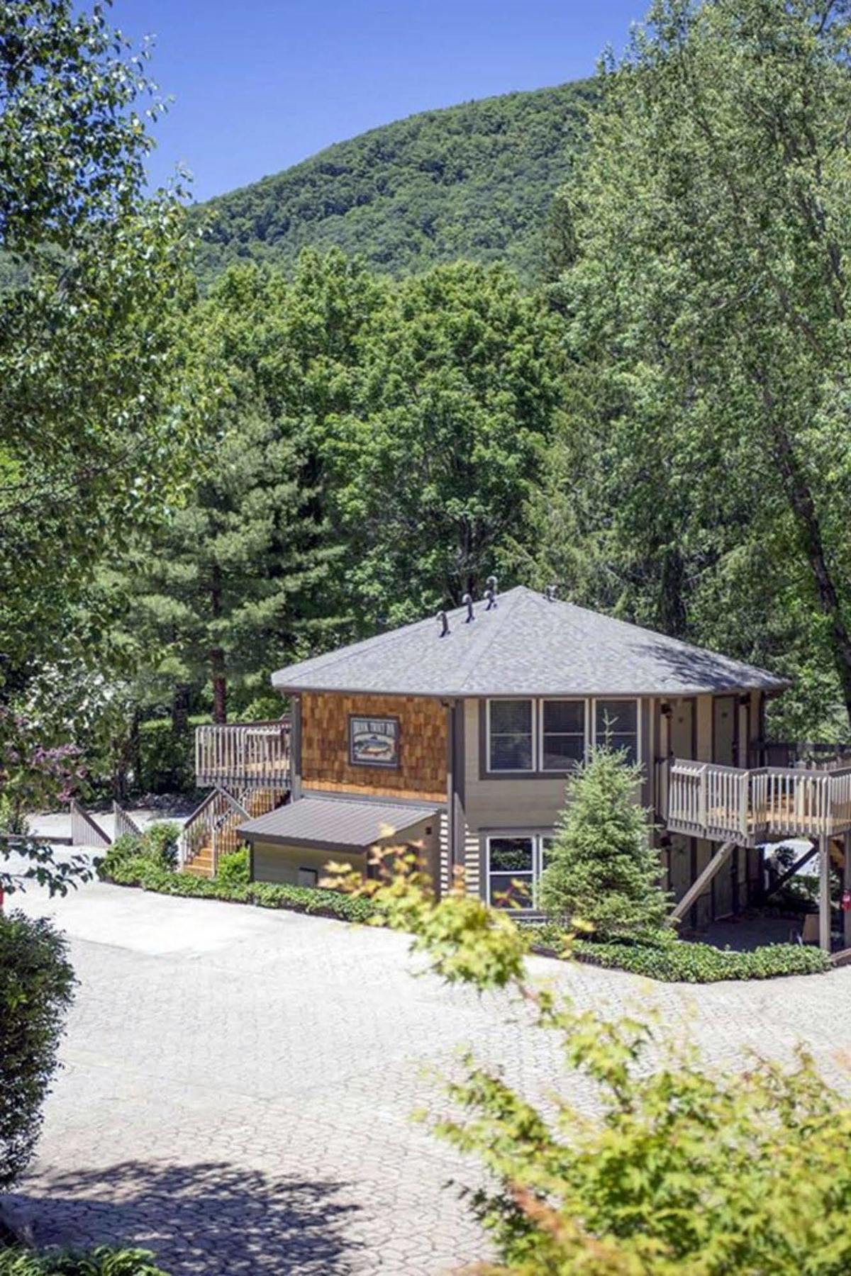 Brook Trout Inn Сапфир Экстерьер фото