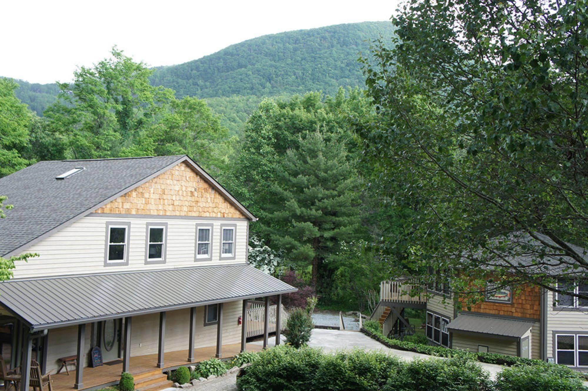 Brook Trout Inn Сапфир Экстерьер фото