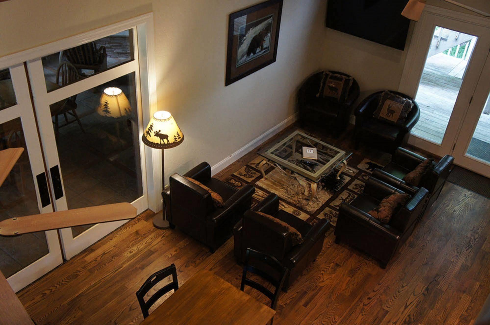 Brook Trout Inn Сапфир Экстерьер фото