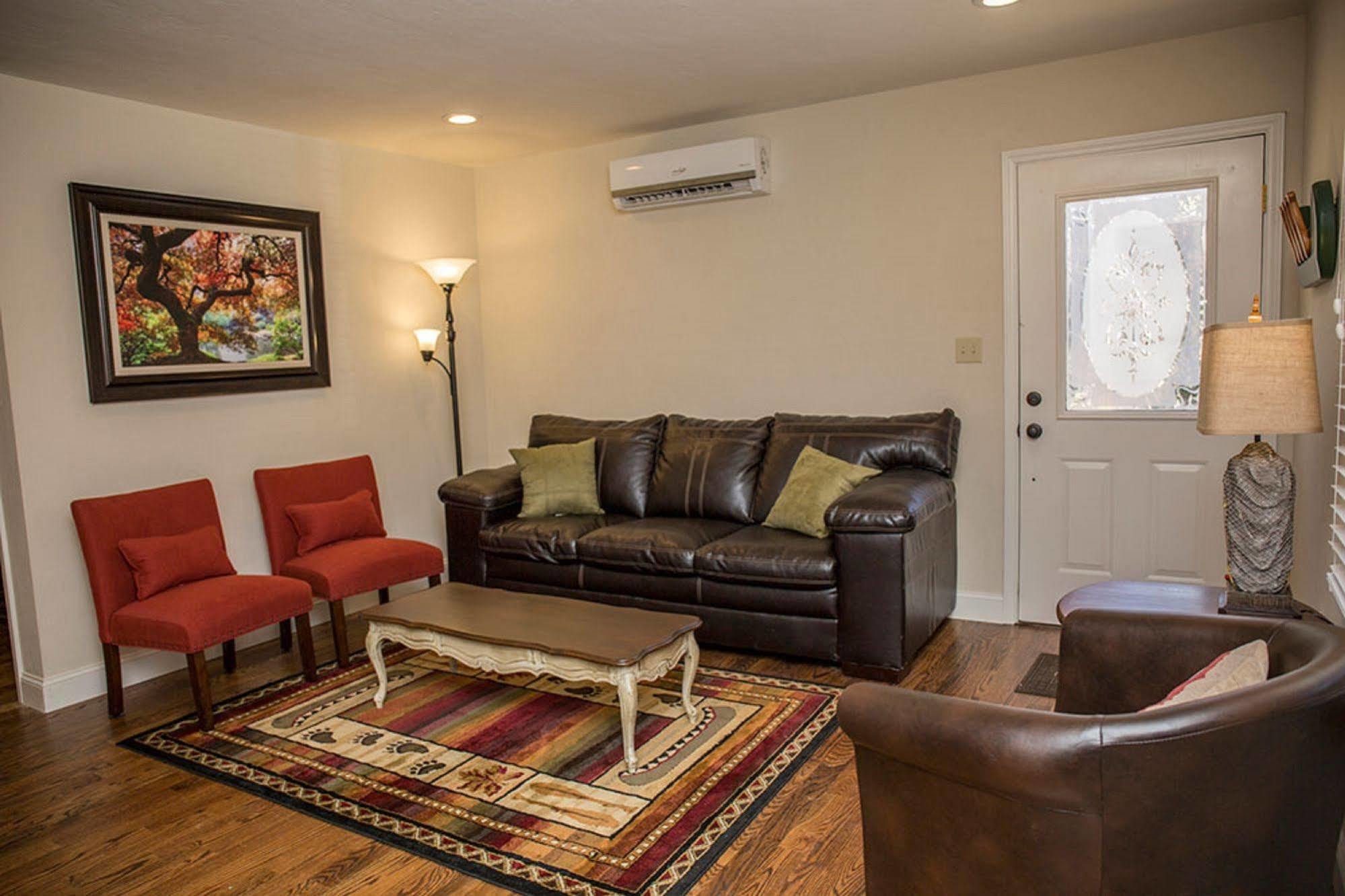 Brook Trout Inn Сапфир Экстерьер фото