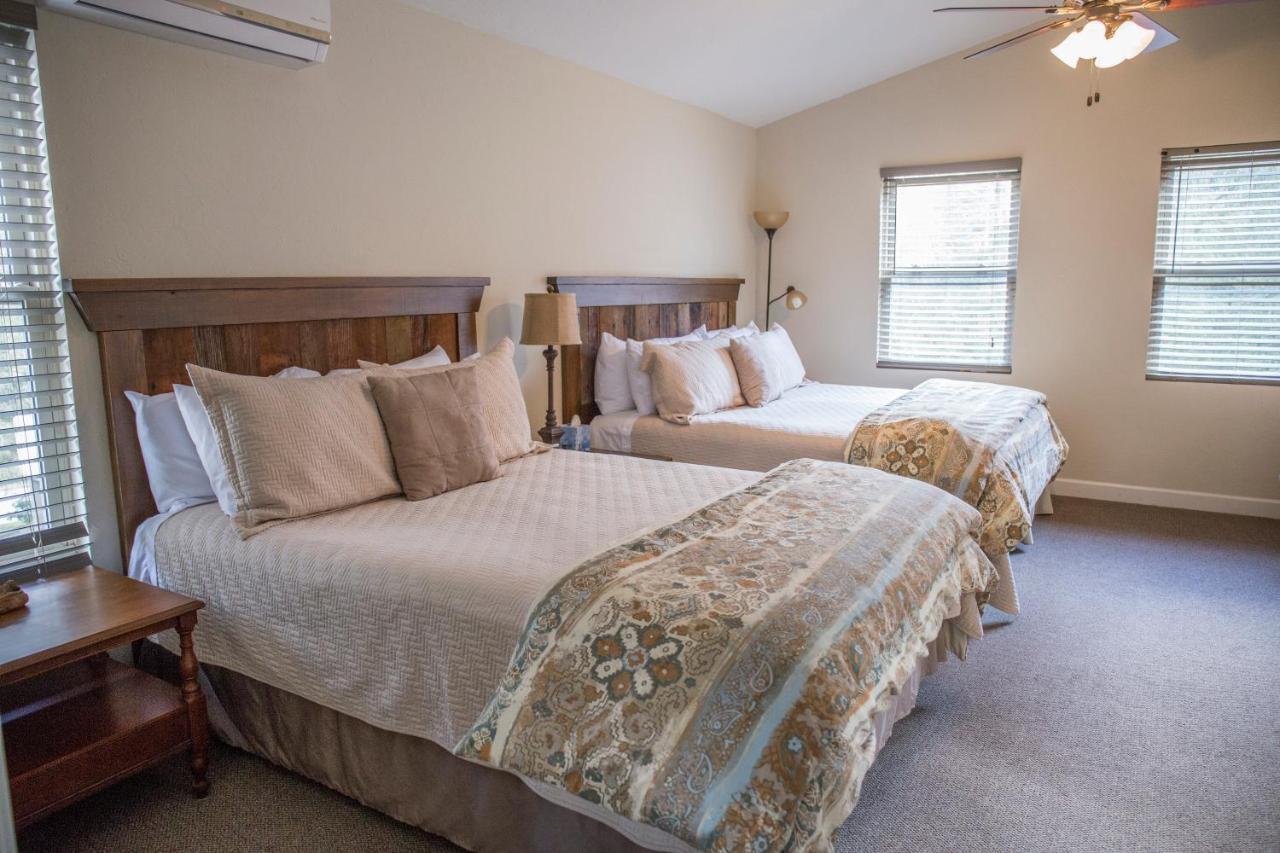 Brook Trout Inn Сапфир Экстерьер фото