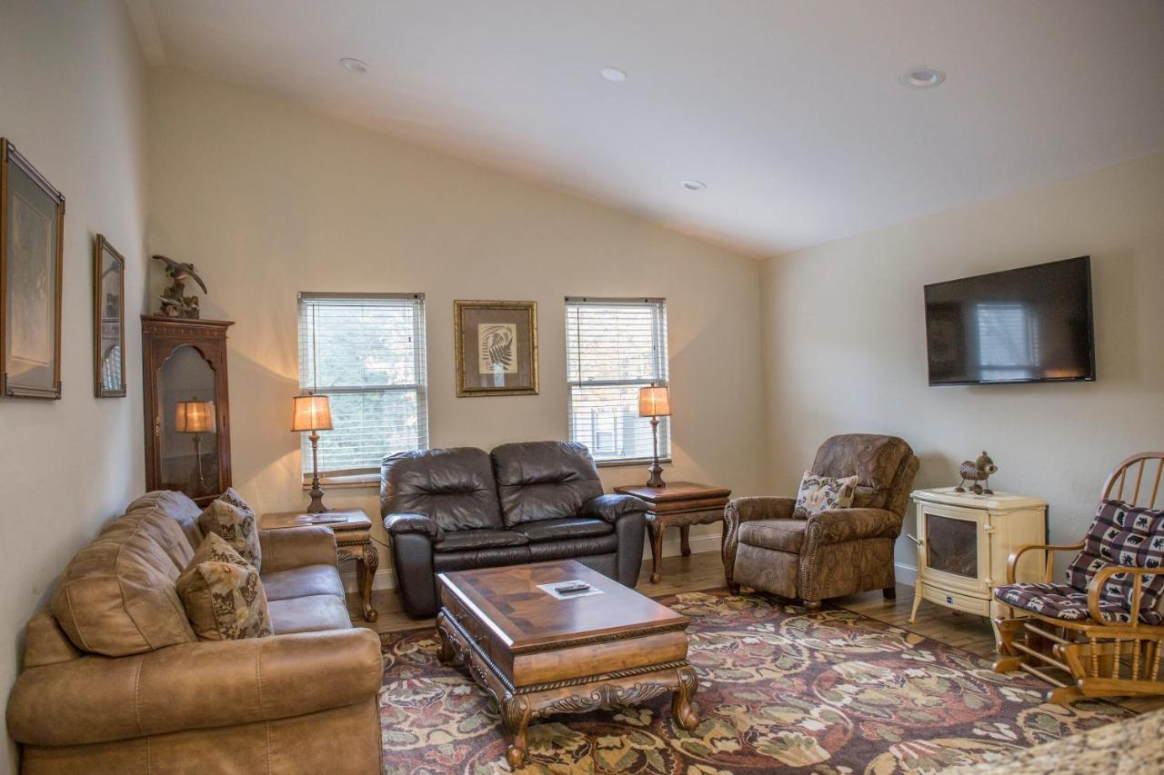 Brook Trout Inn Сапфир Экстерьер фото
